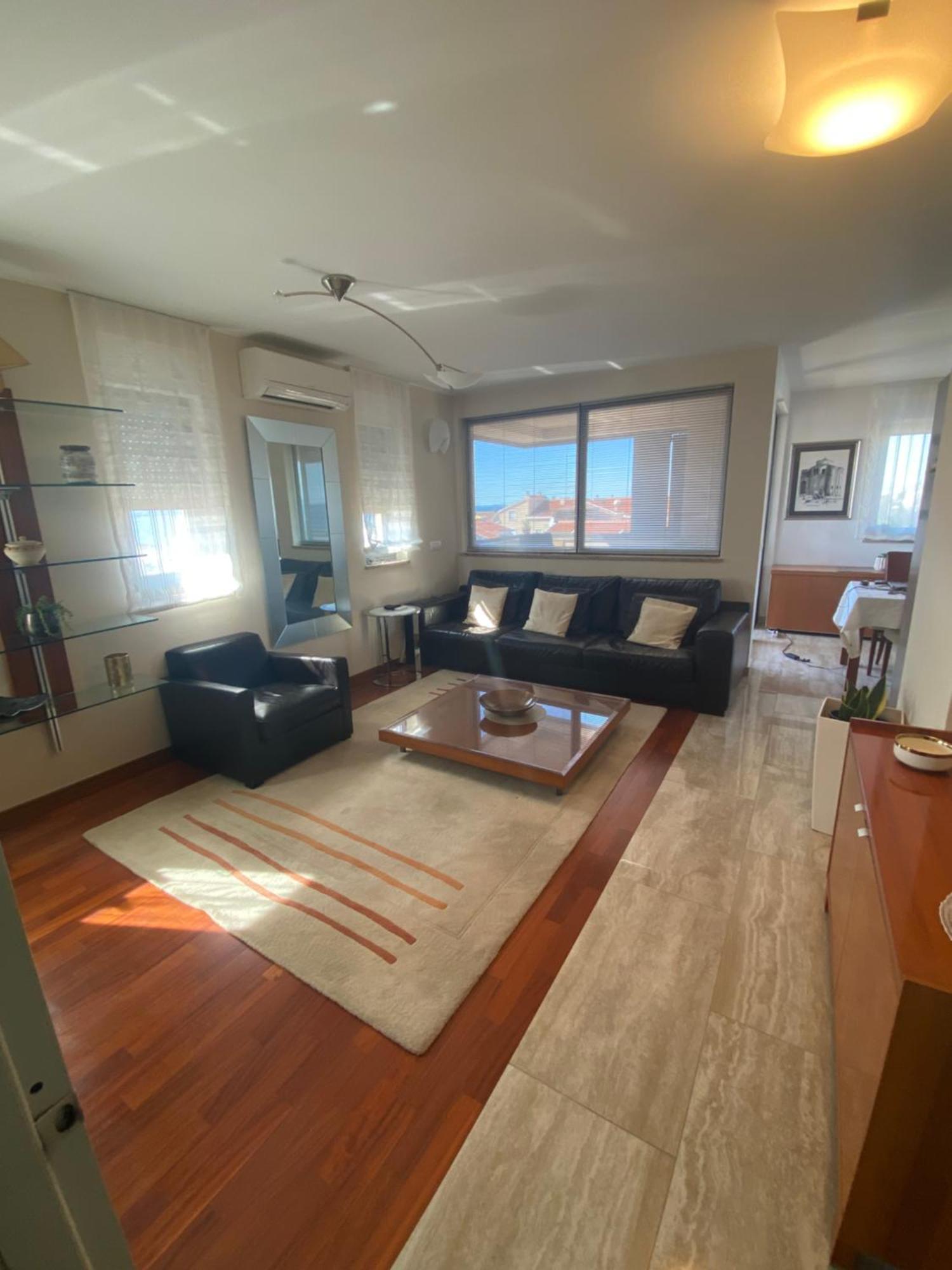 Apartments Luana With Private Jacuzzi ซาดาร์ ภายนอก รูปภาพ