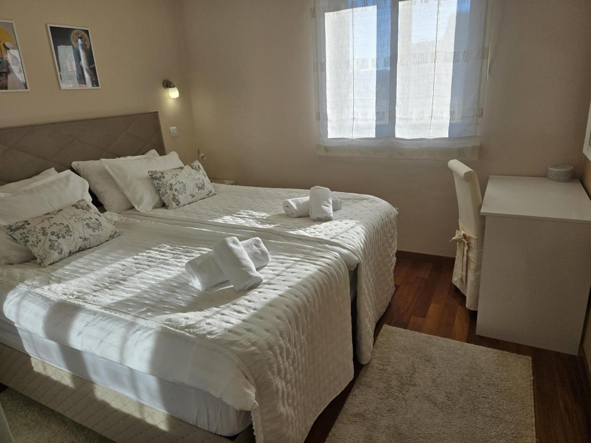 Apartments Luana With Private Jacuzzi ซาดาร์ ภายนอก รูปภาพ