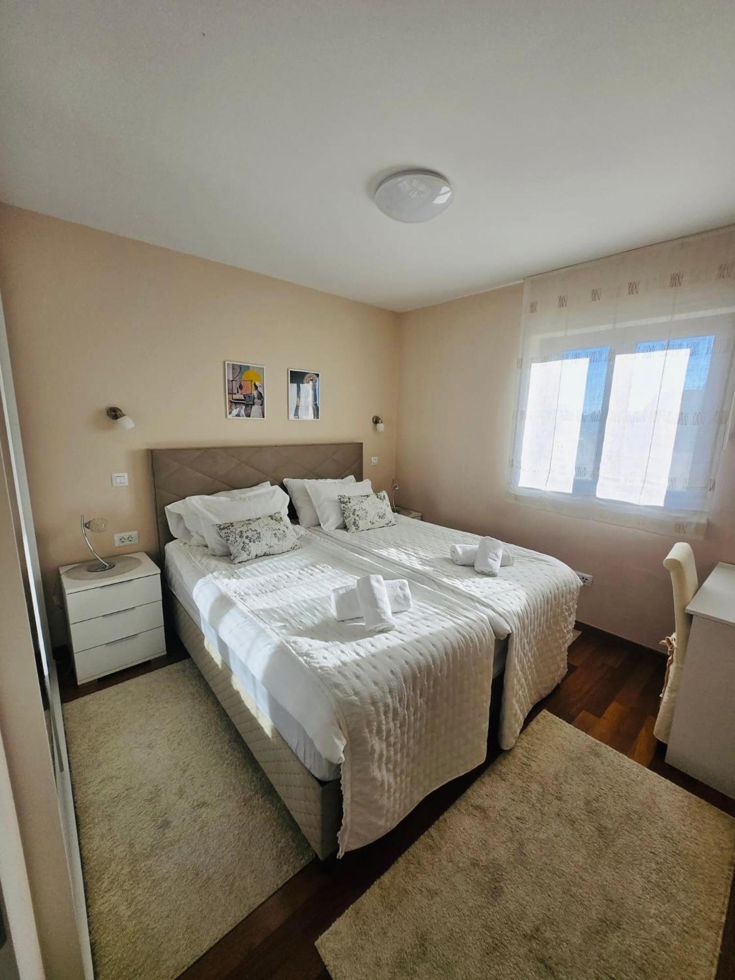 Apartments Luana With Private Jacuzzi ซาดาร์ ภายนอก รูปภาพ